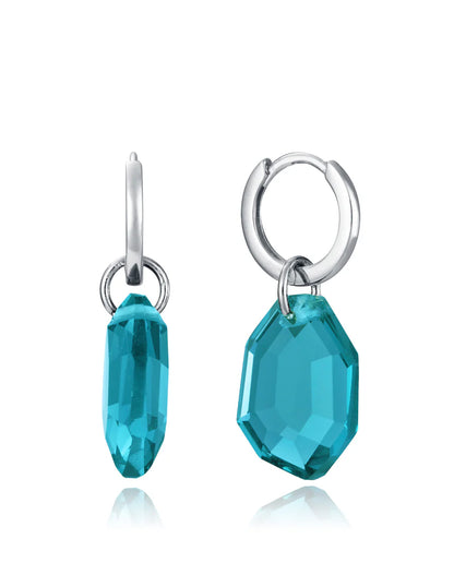 Pendiente de plata de primera ley con baño de rodio y aro con golgante de cristal azul