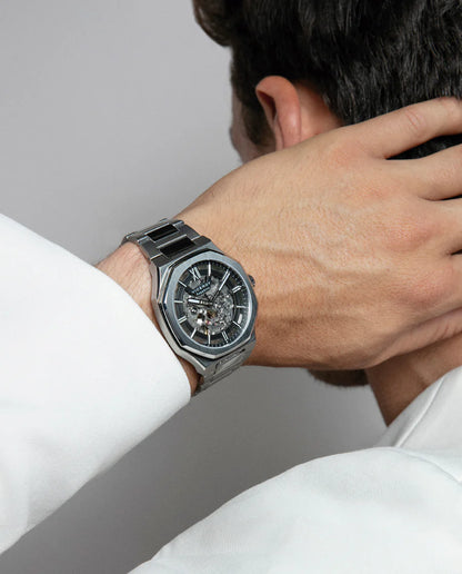 Reloj Viceroy cristal zafiro de acero con movimiento automático y 10 atm 45013-53