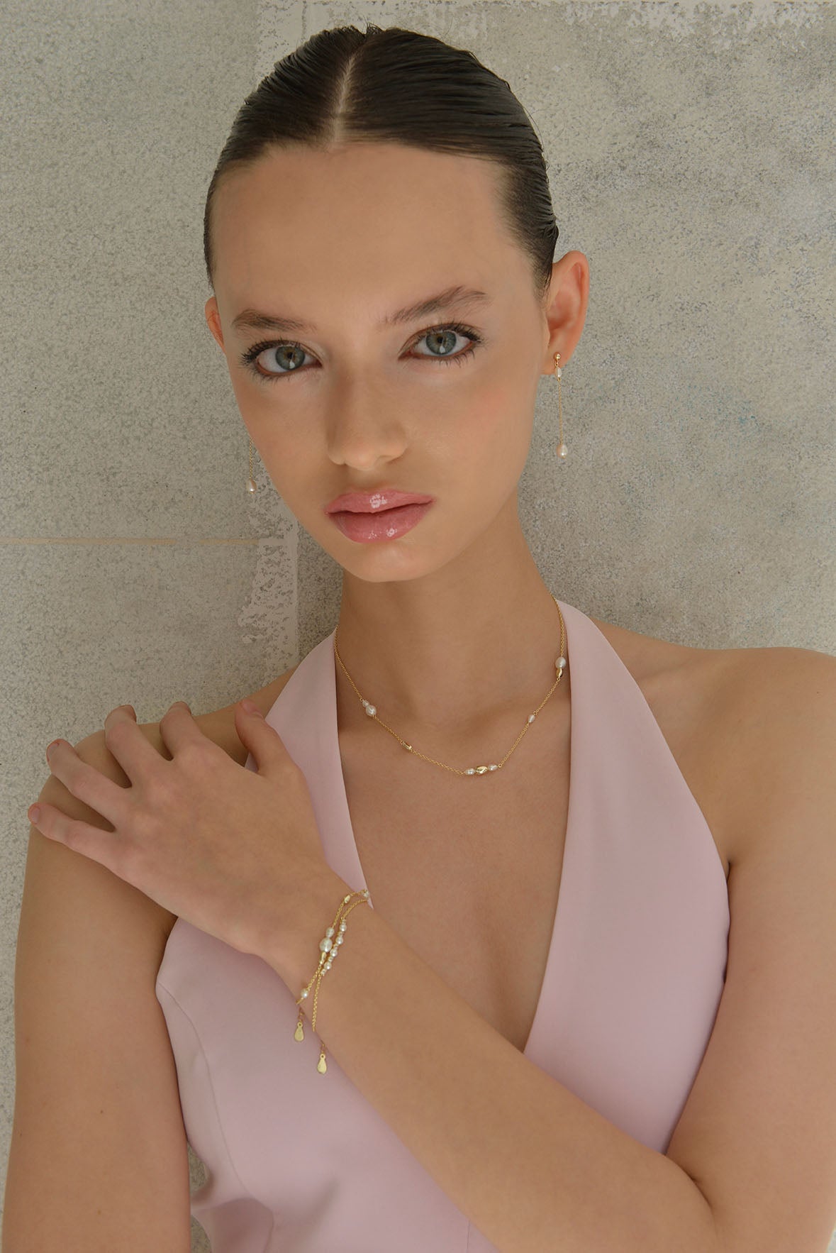 PENDIENTES PLATA CHAPADO BOLITA Y CADENA CON DOS PERLAS OVALADAS